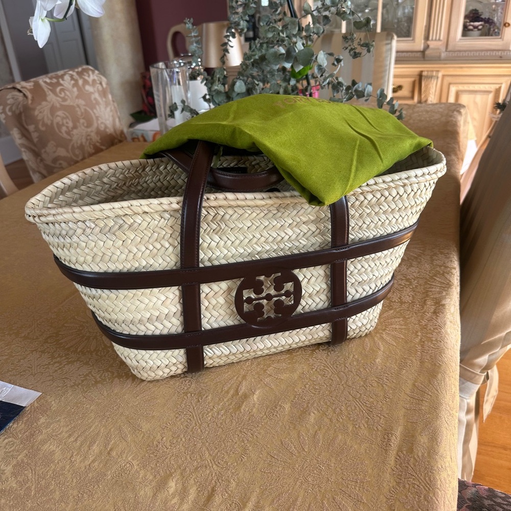 Tory Burch Small Ella Straw Basket